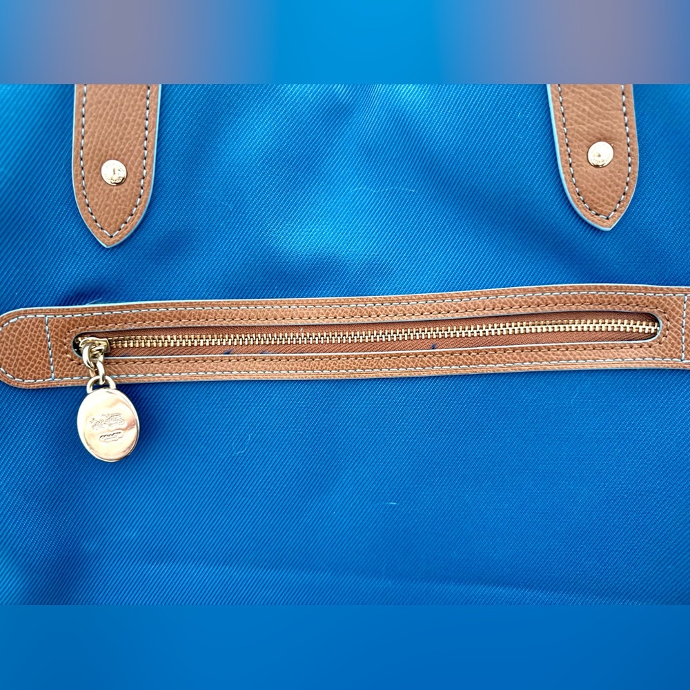 Coach Sawyer Signature Mineral Blue Diaper Bag - Maturnity - Picture 7 of 14